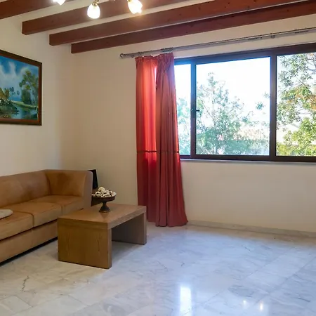 Koskinou Apartments *